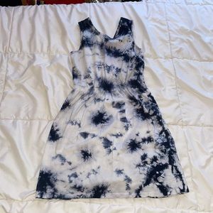 Gap kids size L tie dye dress fits like a size 10